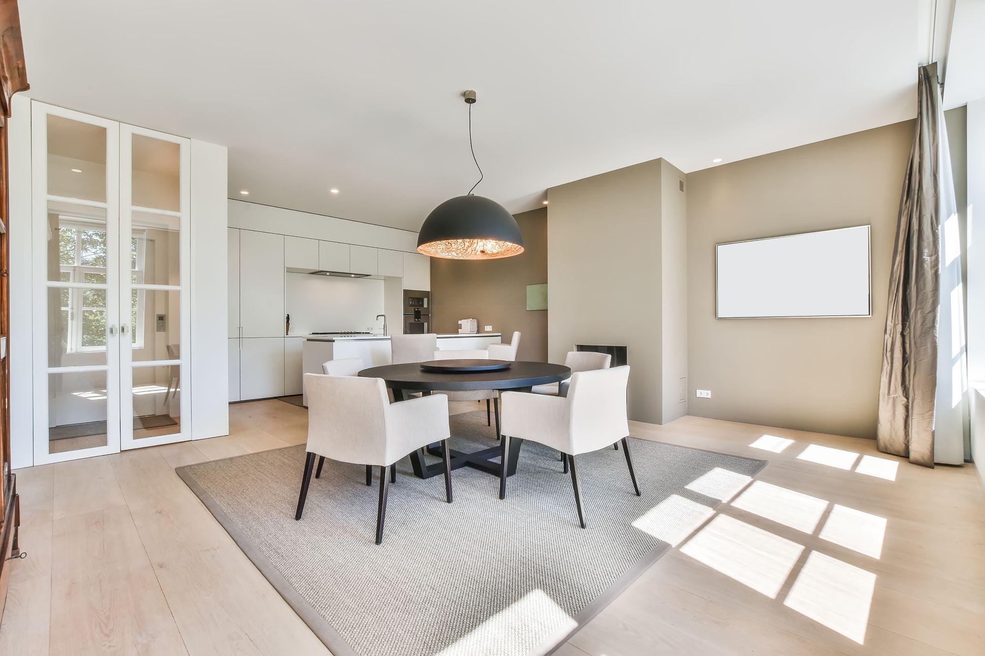 Services to the owner. ZITIZEN CONSULTORES INMOBILIARIOS S.L. en Sevilla